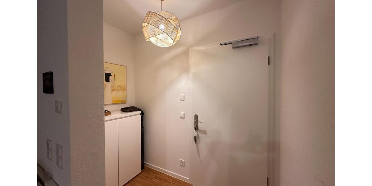 Etagenwohnung Schöllnach - 3 Zimmer, 92 m&sup2;, 920&euro; | Angebot:23685379