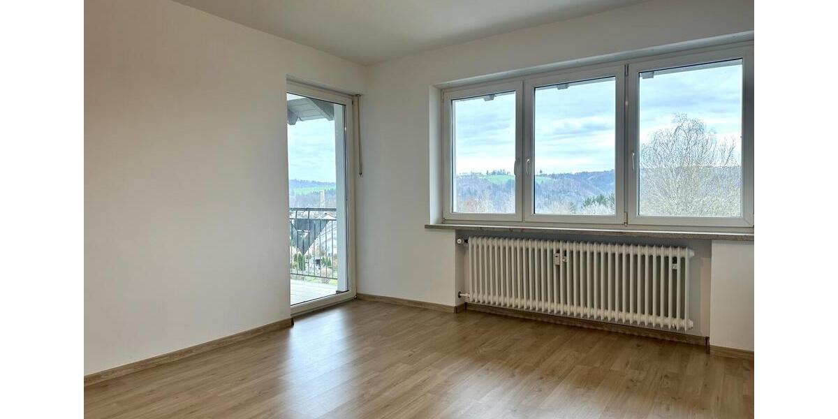 Dachgeschoßwohnung Passau Maierhof - 4 Zimmer, 85 m&sup2;, 850&euro; | Angebot:25652547