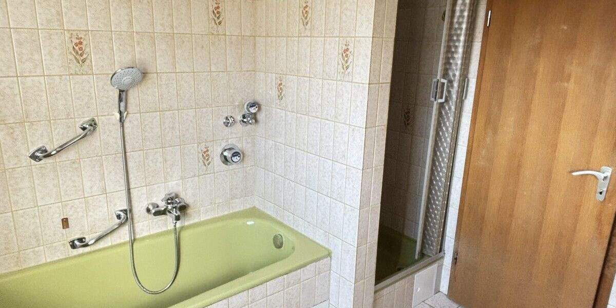 Etagenwohnung Kirchham - 3 Zimmer, 74 m&sup2;, 197.000&euro; | Angebot:25661378