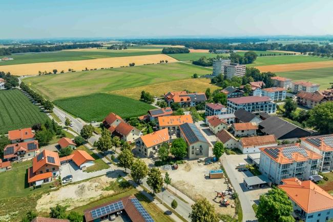 Dachgeschoßwohnung Bad Füssing - 4 Zimmer, 107 m&sup2;, 1.819&euro; | Angebot:23672331