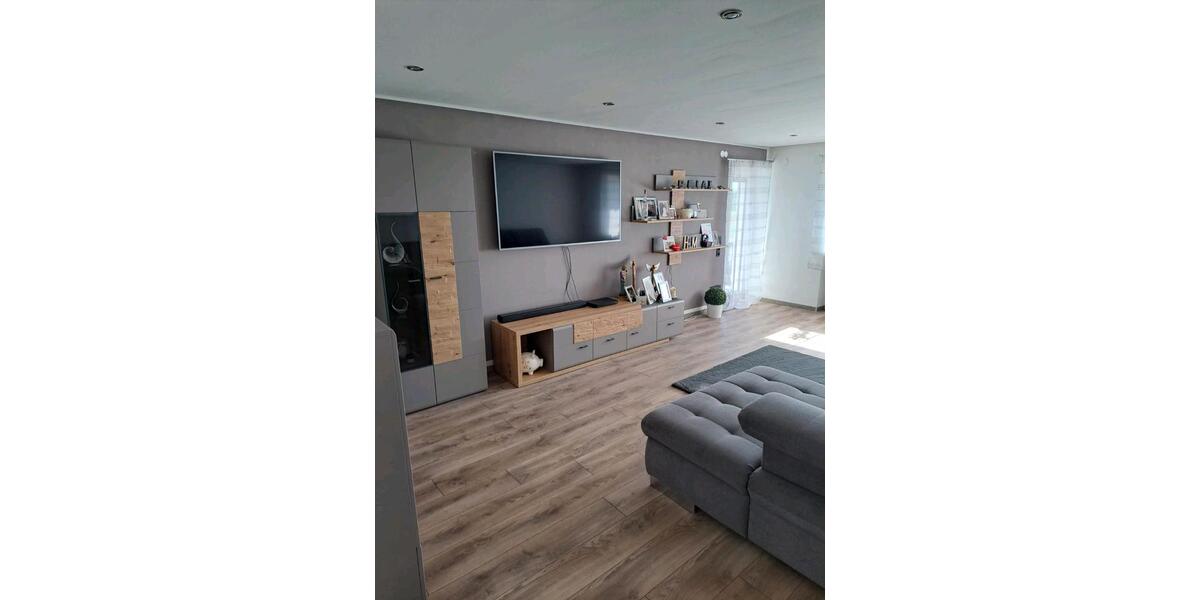 Erdgeschoßwohnung Schöllnach - 10 Zimmer, 230 m&sup2;, 349.000&euro; | Angebot:20032744