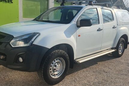Isuzu D-Max 273.400 km 14.900 &euro; Pocking 94060