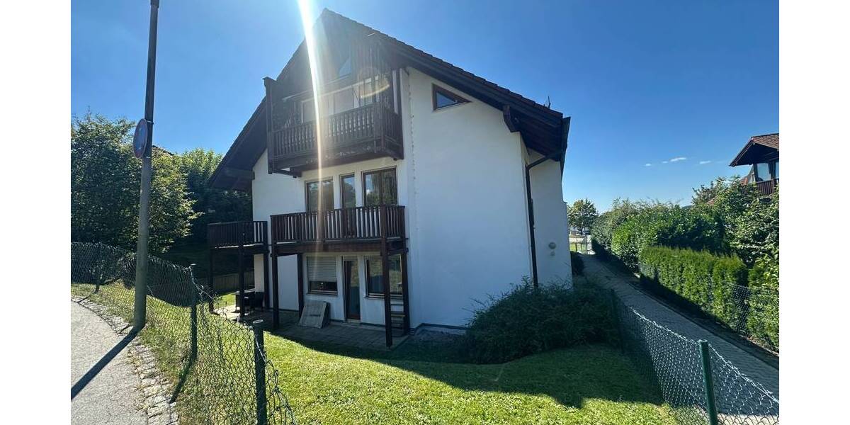 Etagenwohnung Untergriesbach - 3 Zimmer, 68 m&sup2;, 119.000&euro; | Angebot:25781287