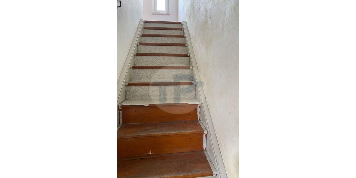 Mehrfamilienhaus, Wohnhaus Vilshofen - 6 Zimmer, 230 m&sup2;, 295.000&euro; | Angebot:25703931