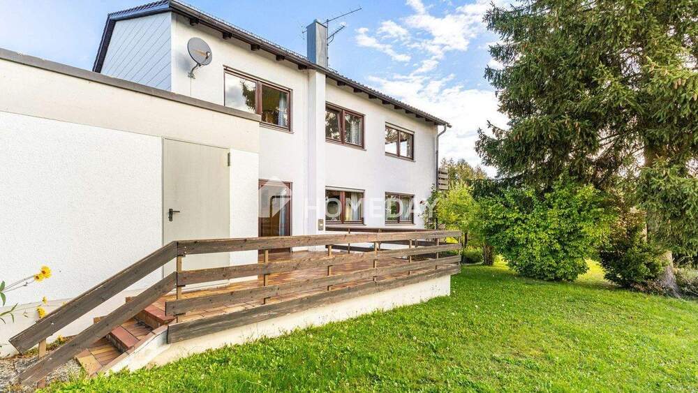 Einfamilienhaus Schöllnach - 7 Zimmer, 180 m&sup2;, 449.000&euro; | Angebot:25694107