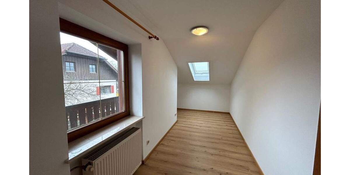 Einfamilienhaus Ortenburg Moosham - 6 Zimmer, 223 m&sup2;, 1.395&euro; | Angebot:25819711