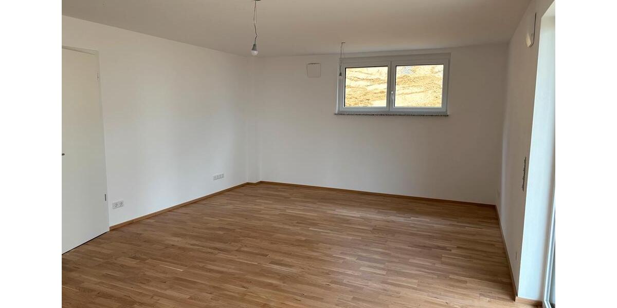 Erdgeschoßwohnung Bad Griesbach im Rottal - 2 Zimmer, 73 m&sup2;, 860&euro; | Angebot:23091416