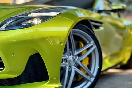 Aston Martin DB12 4.500 km 354.620 &euro; BAD GRIESBACH 94086