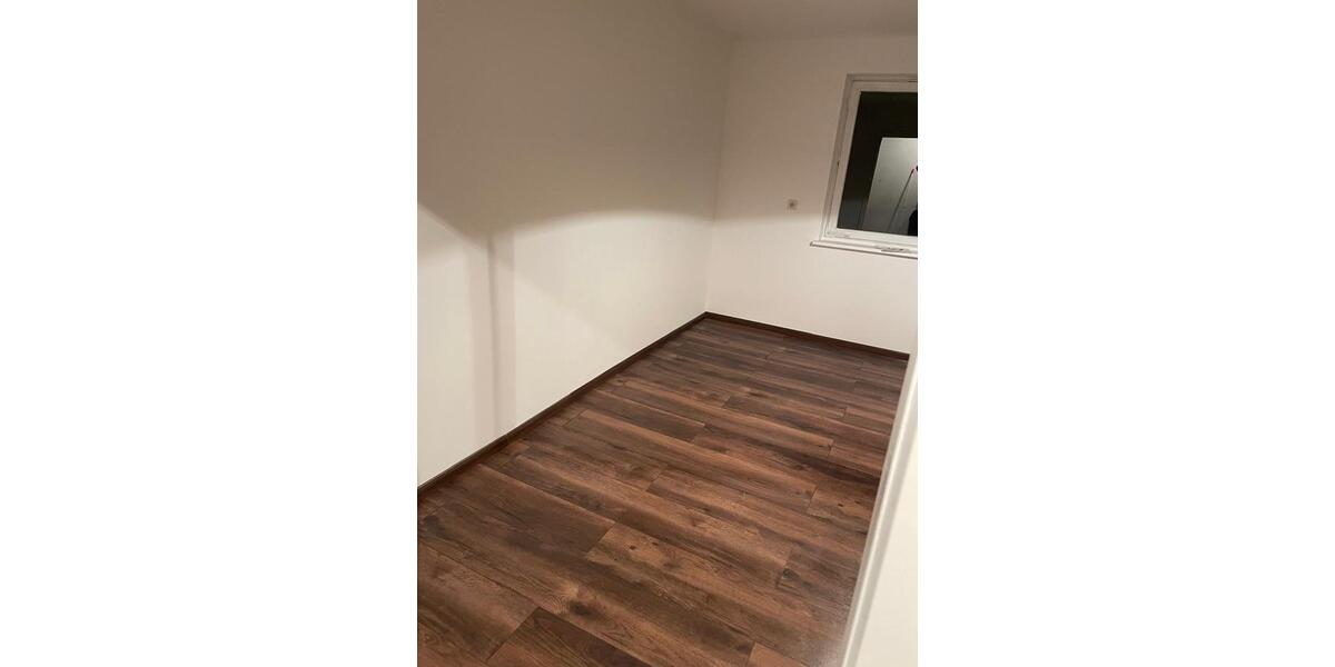 Einfamilienhaus Bad Griesbach im Rottal - 1 Zimmer, 250 m&sup2;, 140.000&euro; | Angebot:25811511