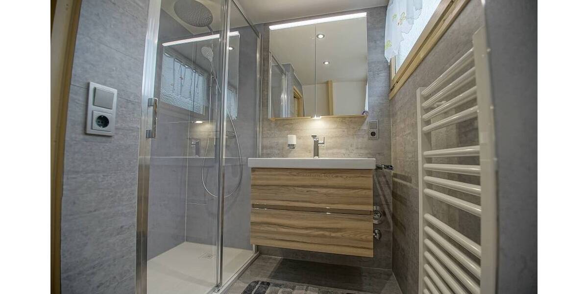 Mehrfamilienhaus, Wohnhaus Waldkirchen / Erlauzwiesel Erlauzwiesel - 3 Zimmer, 52 m&sup2;, 200.000&euro; | Angebot:25929658