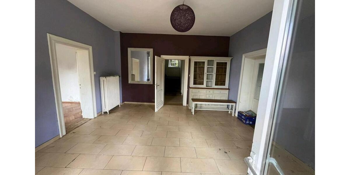 Villa Freyung - 10 Zimmer, 300 m&sup2;, 429.000&euro; | Angebot:26960652