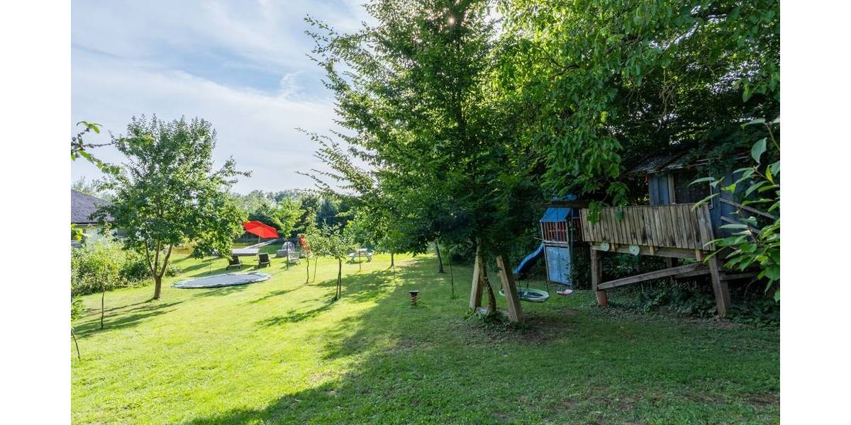 Einfamilienhaus Windorf Otterskirchen - 8 Zimmer, 360 m&sup2;, 1.600.000&euro; | Angebot:25803032