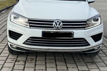 VW Touareg 239.000 km 17.100 &euro; Passau 94036