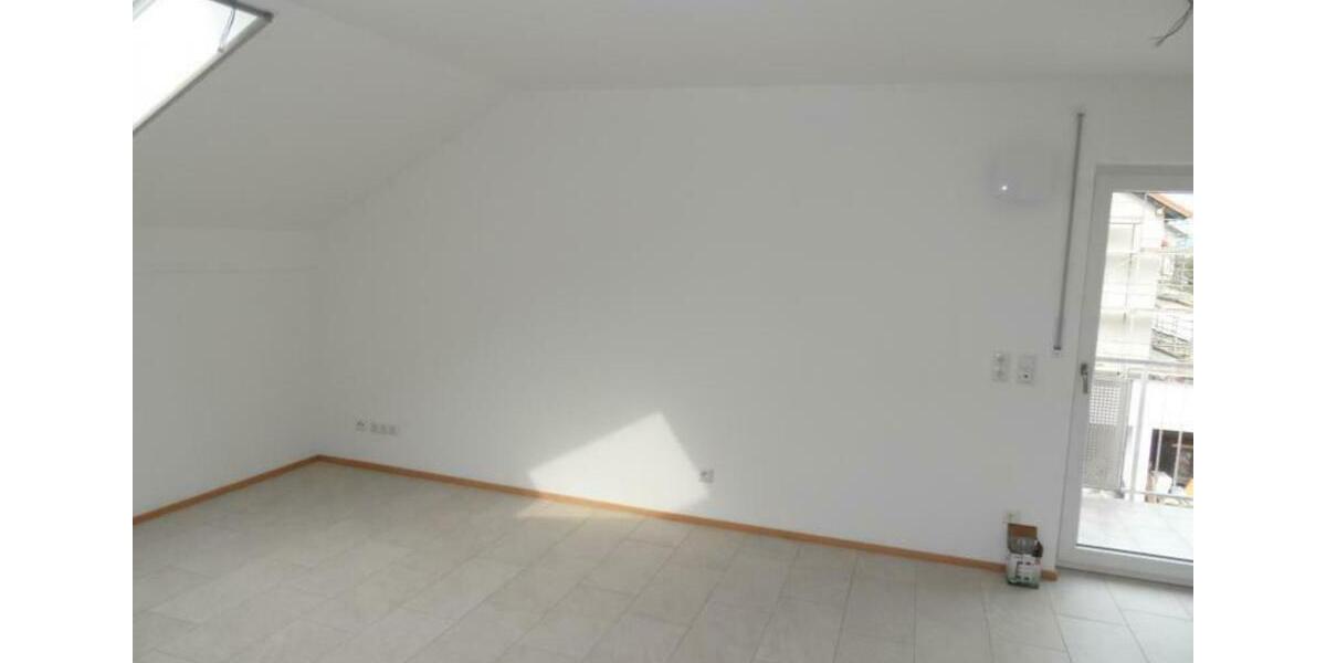 Dachgeschoßwohnung Passau Auerbach - 3 Zimmer, 71 m&sup2;, 850&euro; | Angebot:25550313