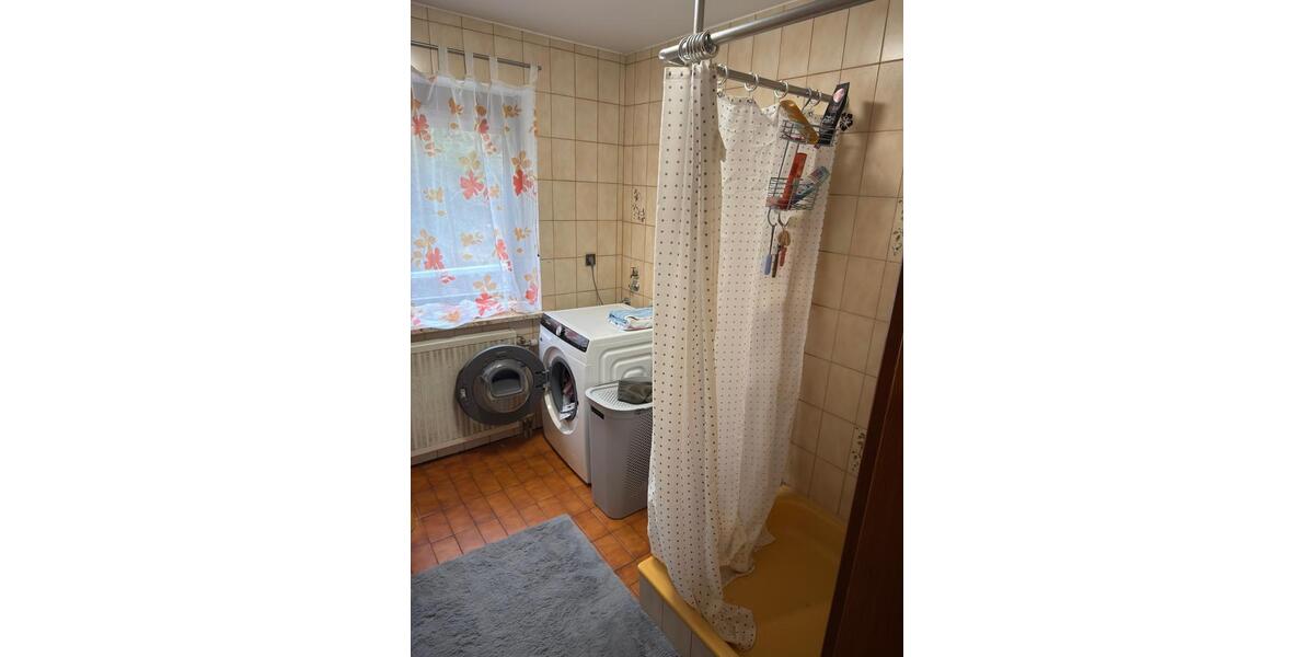 Einfamilienhaus Bayerbach - 7 Zimmer, 203 m&sup2;, 329.000&euro; | Angebot:25285012