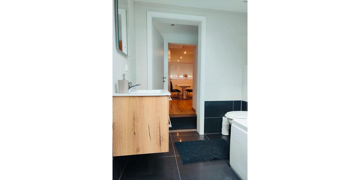 Dachgeschoßwohnung Pocking - 2 Zimmer, 80 m&sup2;, 980&euro; | Angebot:25812660