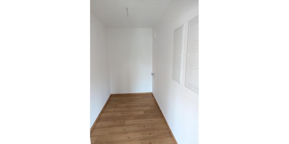 Etagenwohnung Vilshofen an der Donau - 2 Zimmer, 80 m&sup2;, 990&euro; | Angebot:27547517