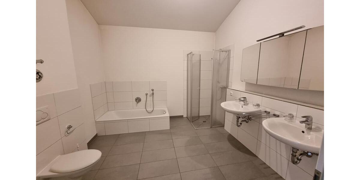 Erdgeschoßwohnung Passau Auerbach - 3 Zimmer, 105 m&sup2;, 950&euro; | Angebot:25851404