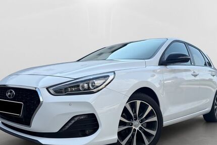 Hyundai i30 121.000 km 10.990 &euro; Ruderting 94161