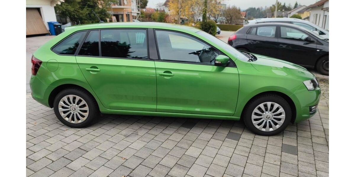 Skoda Rapid 136.684 km 10.350 &euro; Ruderting 94161