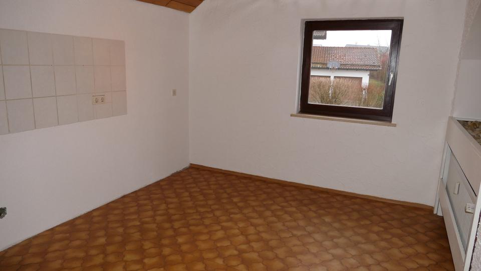 Etagenwohnung Schöllnach - 4 Zimmer, 98 m&sup2;, 600&euro; | Angebot:25626169