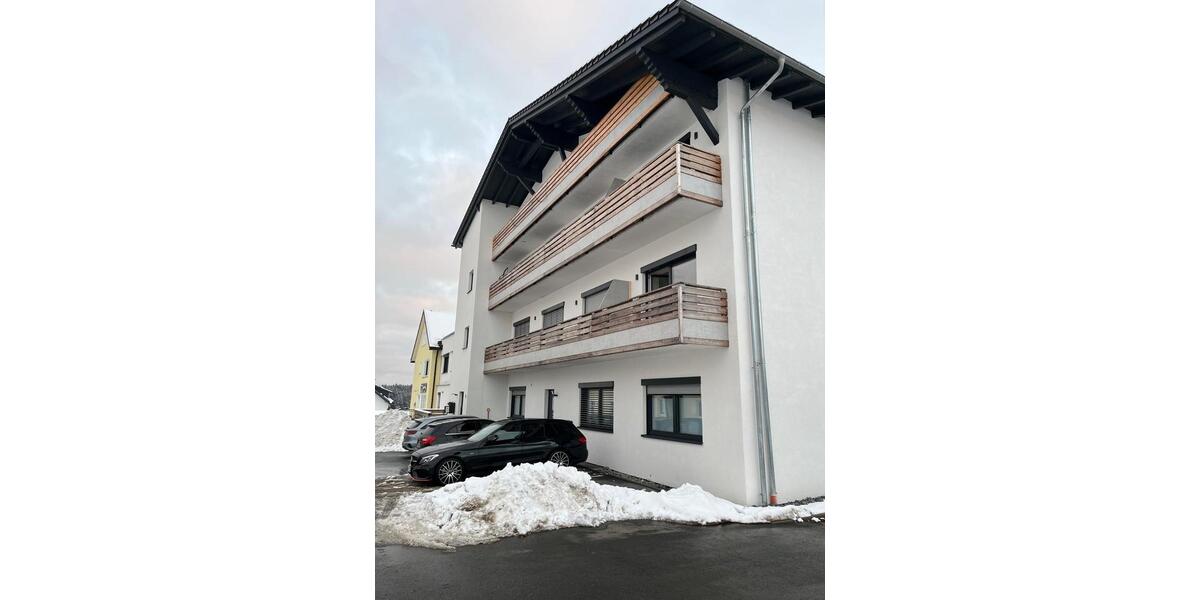 Etagenwohnung Perlesreut - 2 Zimmer, 86 m&sup2;, 917&euro; | Angebot:23794235