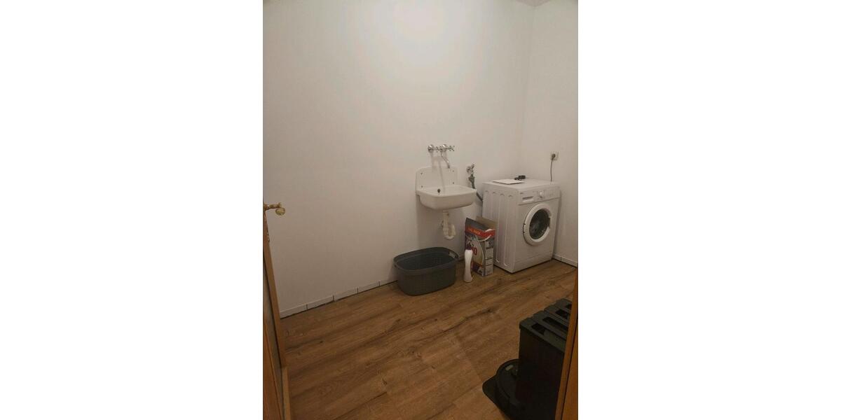 Etagenwohnung Hauzenberg - 6 Zimmer, 100 m&sup2;, 750&euro; | Angebot:25933641