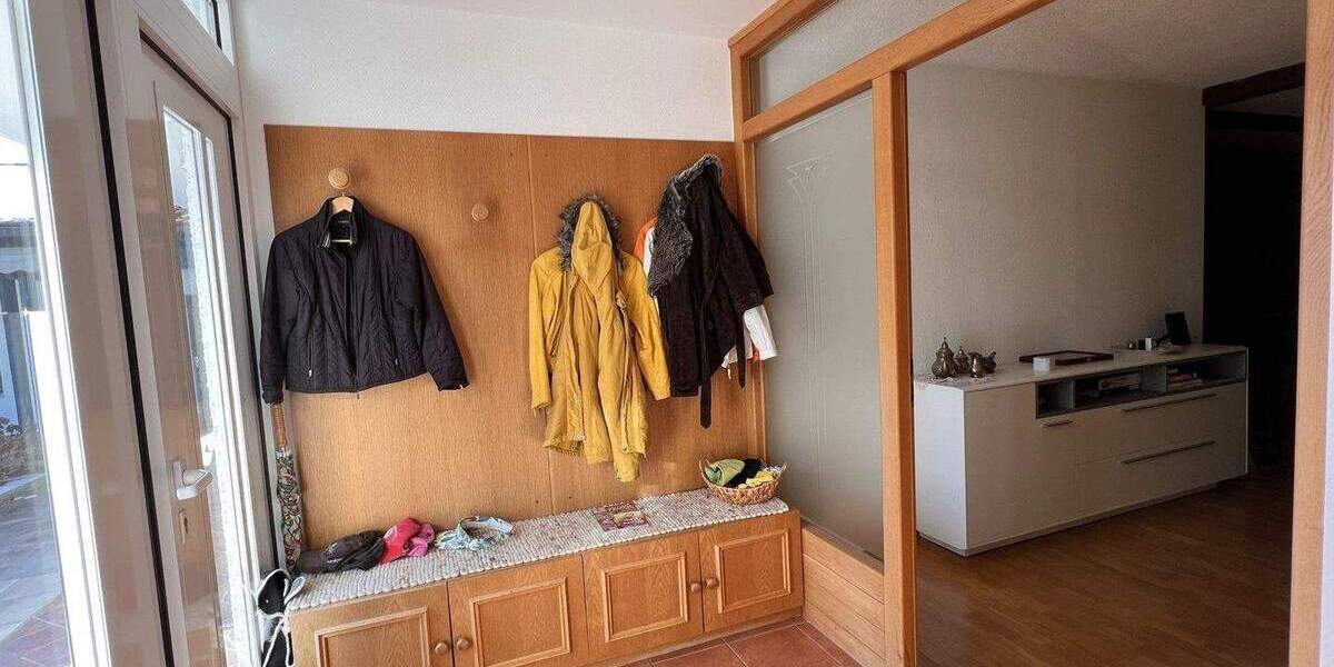 Mehrfamilienhaus, Wohnhaus Bad Füssing Würding - 7 Zimmer, 180 m&sup2;, 850.000&euro; | Angebot:25776956