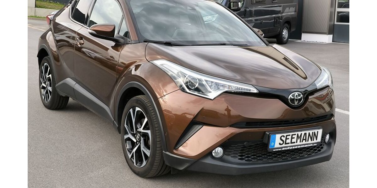 Toyota C-HR 69.000 km 14.900 &euro; Fürstenzell 94081