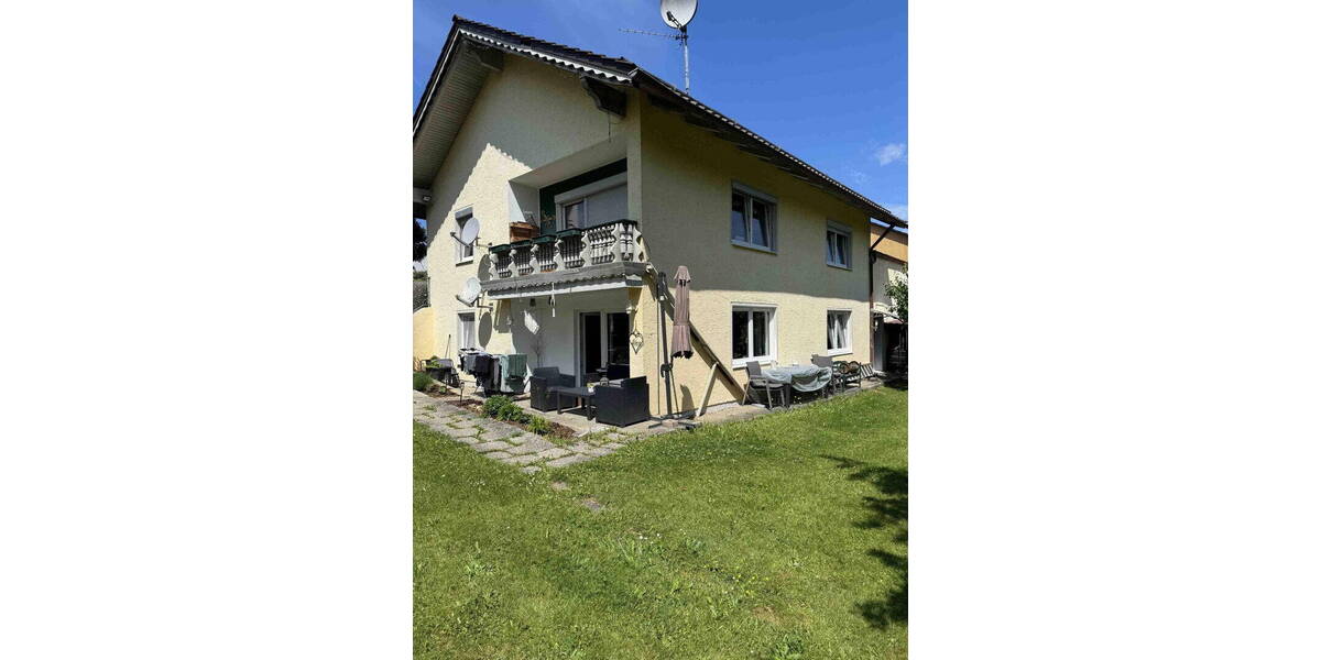 Etagenwohnung Salzweg - 3 Zimmer, 88 m&sup2;, 650&euro; | Angebot:26695138