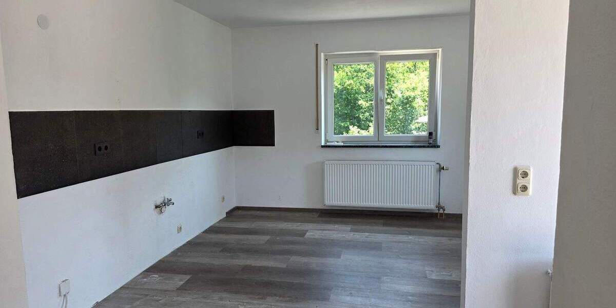 Mehrfamilienhaus, Wohnhaus Vilshofen an der Donau Sollasöd - 7 Zimmer, 264 m&sup2;, 360.000&euro; | Angebot:25769716