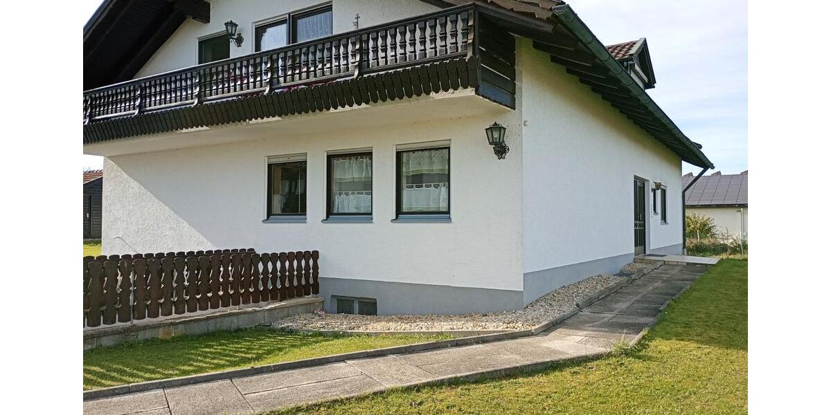 Erdgeschoßwohnung Salzweg - 5 Zimmer, 135 m&sup2;, 900&euro; | Angebot:27609833