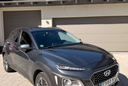 Hyundai KONA 128.000 km 16.000 &euro; Haarbach 94542