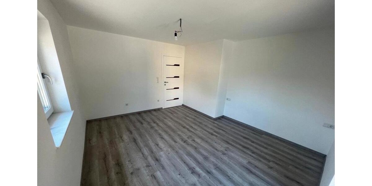 Etagenwohnung Kirchham - 4 Zimmer, 83 m&sup2;, 950&euro; | Angebot:26047318