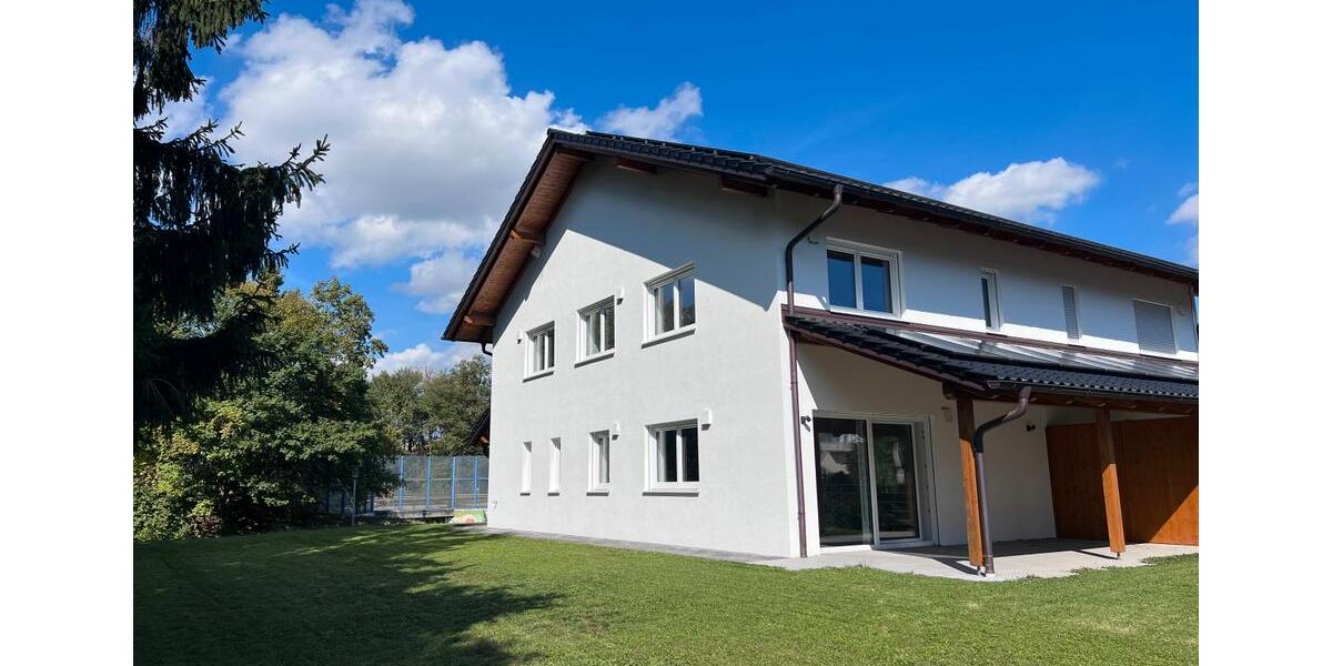 Doppelhaushälfte Pocking - 2 Zimmer, 122 m&sup2;, 1.500&euro; | Angebot:27617085