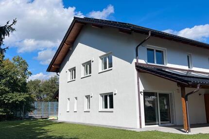 Haus Pocking - 2 Zimmer, 122 m&sup2;, 1.500&euro; | Angebot:27617085