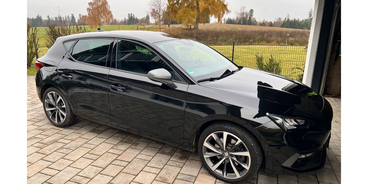 Seat Leon 72.500 km 18.300 &euro; Thyrnau 94136