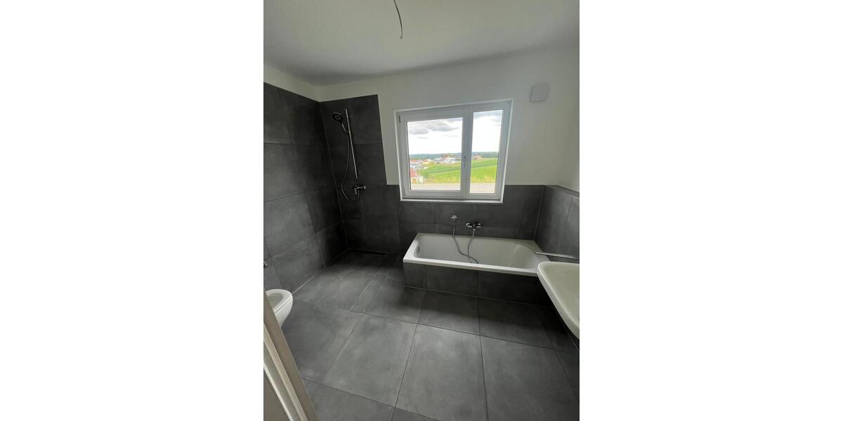 Terrassenwohnung Vilshofen an der Donau - 2 Zimmer, 60 m&sup2;, 820&euro; | Angebot:25784394