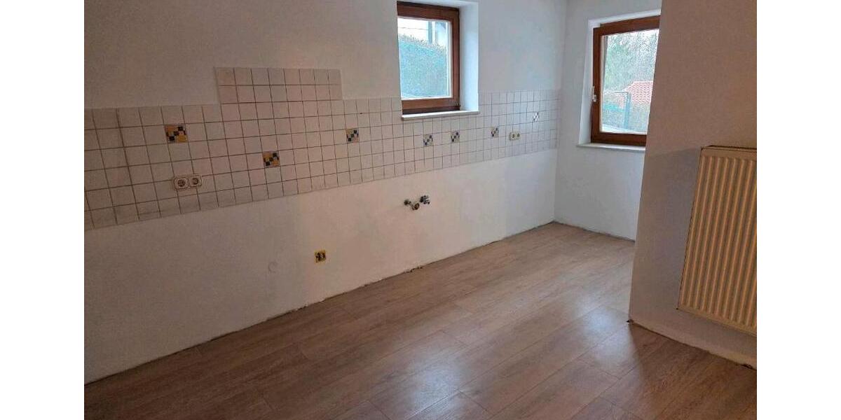 Mehrfamilienhaus, Wohnhaus Hauzenberg - 10 Zimmer, 216 m&sup2;, 379.000&euro; | Angebot:25991621