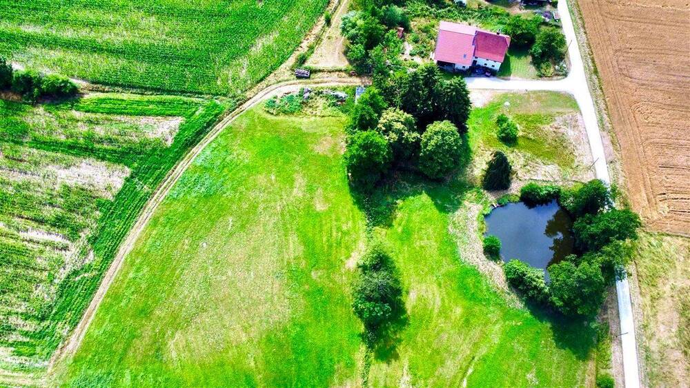 Bauernhaus, Landhaus Ortenburg Kamm - 8 Zimmer, 140 m&sup2;, 400.000&euro; | Angebot:25678464