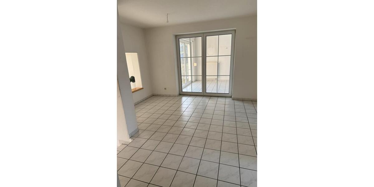 Doppelhaushälfte Untergriesbach - 6.5 Zimmer, 125 m&sup2;, 1.290&euro; | Angebot:25426483