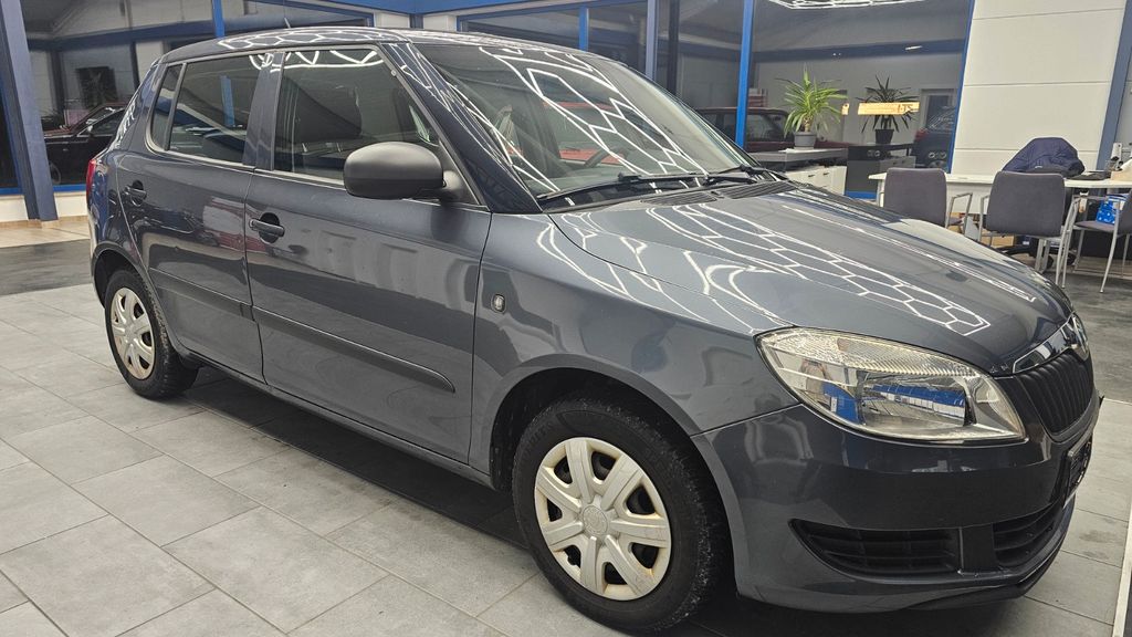 Skoda Fabia 128.431 km 3.890 &euro; Kirchham OT Tutting 94148