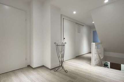 Haus Vilshofen a. d. Donau - 8 Zimmer, 194 m&sup2;, 349.000&euro; | Angebot:24504392