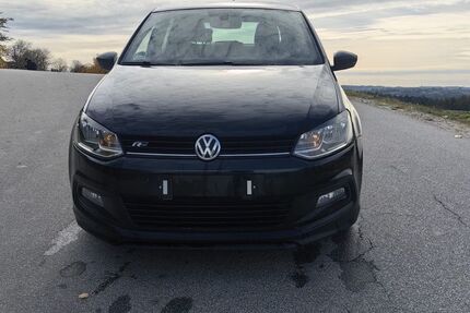 VW Polo 125.186 km 7.950 &euro; Salzweg 94121