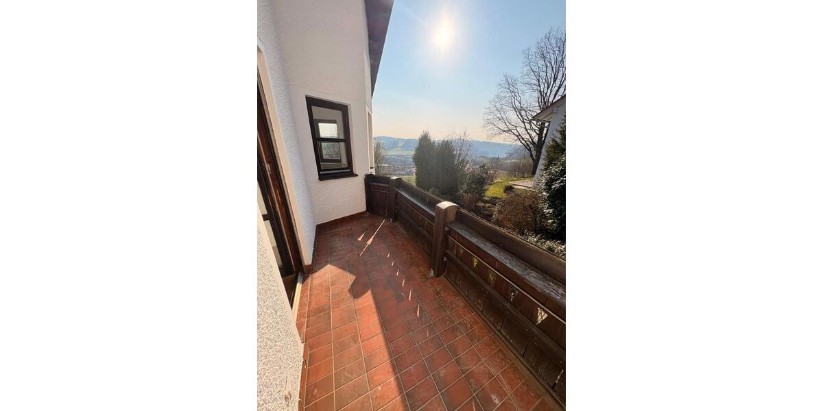 Terrassenwohnung Vilshofen an der Donau - 4 Zimmer, 125 m&sup2;, 2.000&euro; | Angebot:25898245