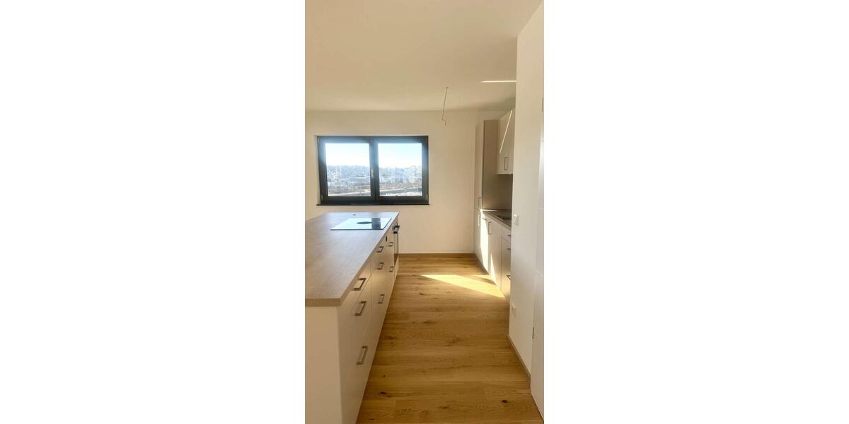 Etagenwohnung Passau Maierhof - 4 Zimmer, 124 m&sup2;, 1.635&euro; | Angebot:26003979