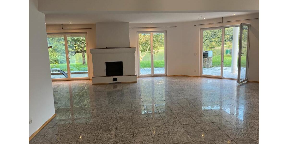 Einfamilienhaus Passau Maierhof - 5 Zimmer, 300 m&sup2;, 1.800&euro; | Angebot:22567372