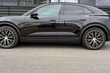 Porsche Macan 4.800 km 89.700 &euro; Passau 94032