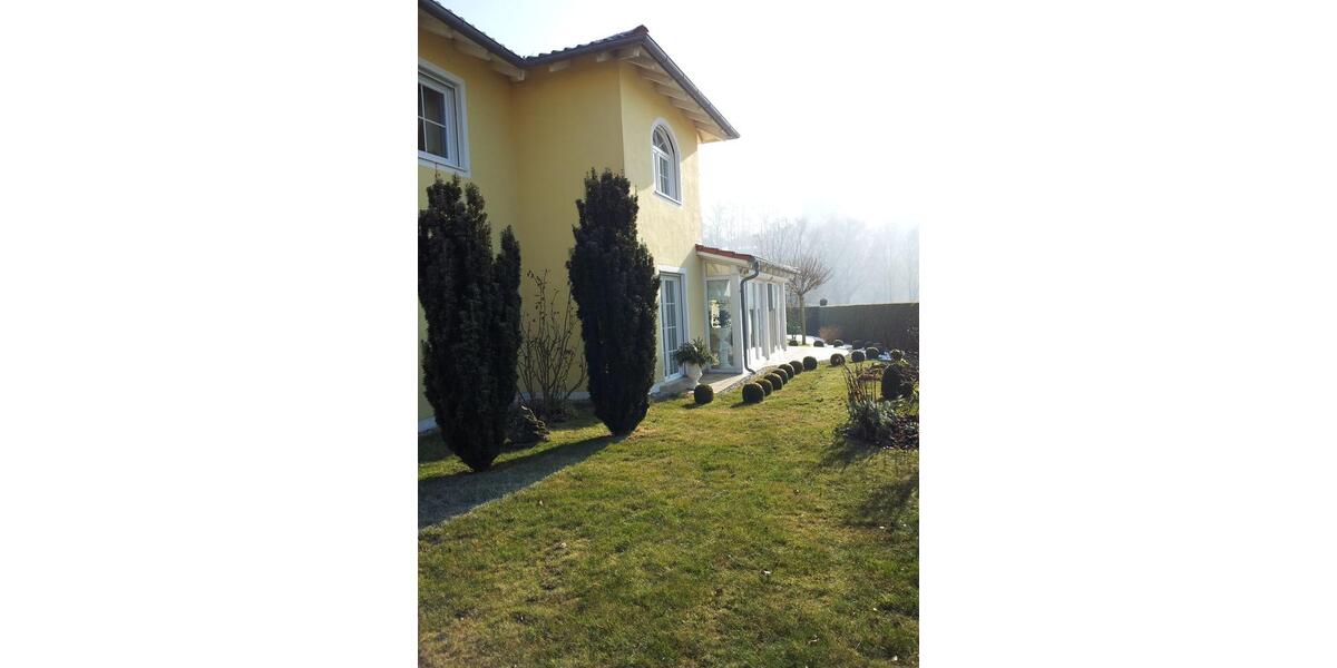 Villa Bad Griesbach im Rottal - 7 Zimmer, 220 m&sup2;, 940.000&euro; | Angebot:25963454