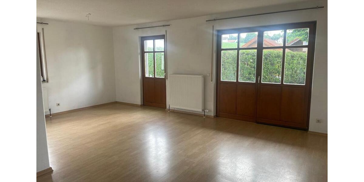 Doppelhaushälfte Tiefenbach - 6 Zimmer, 160 m&sup2;, 320.000&euro; | Angebot:27019840